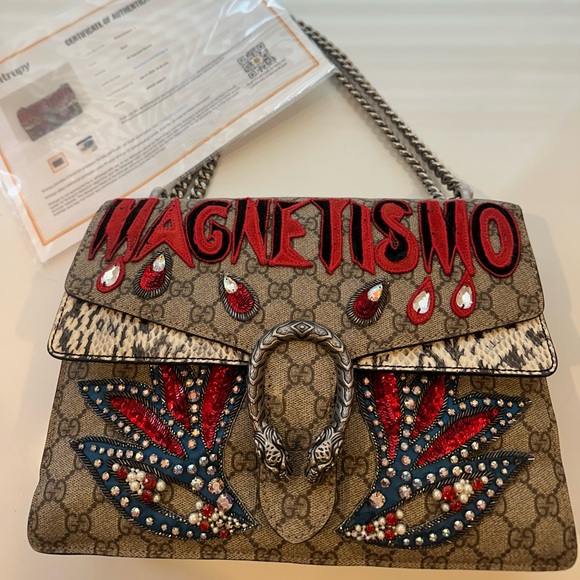 Gucci GG Supreme Monogram Medium Dionysus - Picture 2 of 9